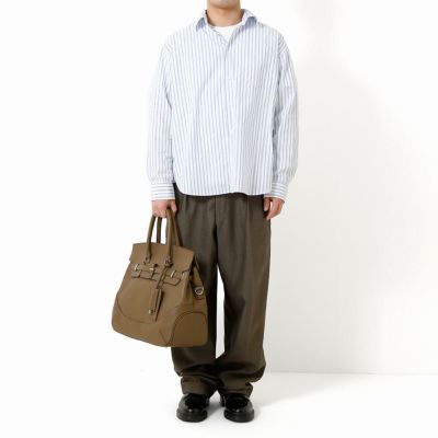 ボストンバッグ（トープの正面）