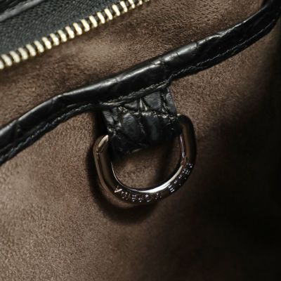 美品✨PELLE MORBIDA ショルダーバッグ　シルバー　本革　クラッチ 値下げ！！PELLE MORBIDA ショルダーバッグ シルバー 本革