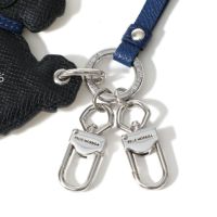 アイコンバッグをかたどったキーチャームが発売