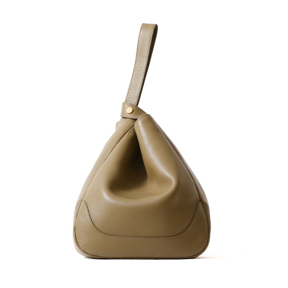 美品】ペッレモルビダ 牛革 サードバッグ バッグ ハンドバッグ 