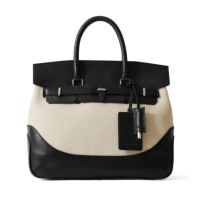 フラップボストンバッグの正面（ブラック＆リネン）