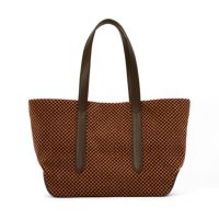 トートバッグの正面（レッドブラウン）