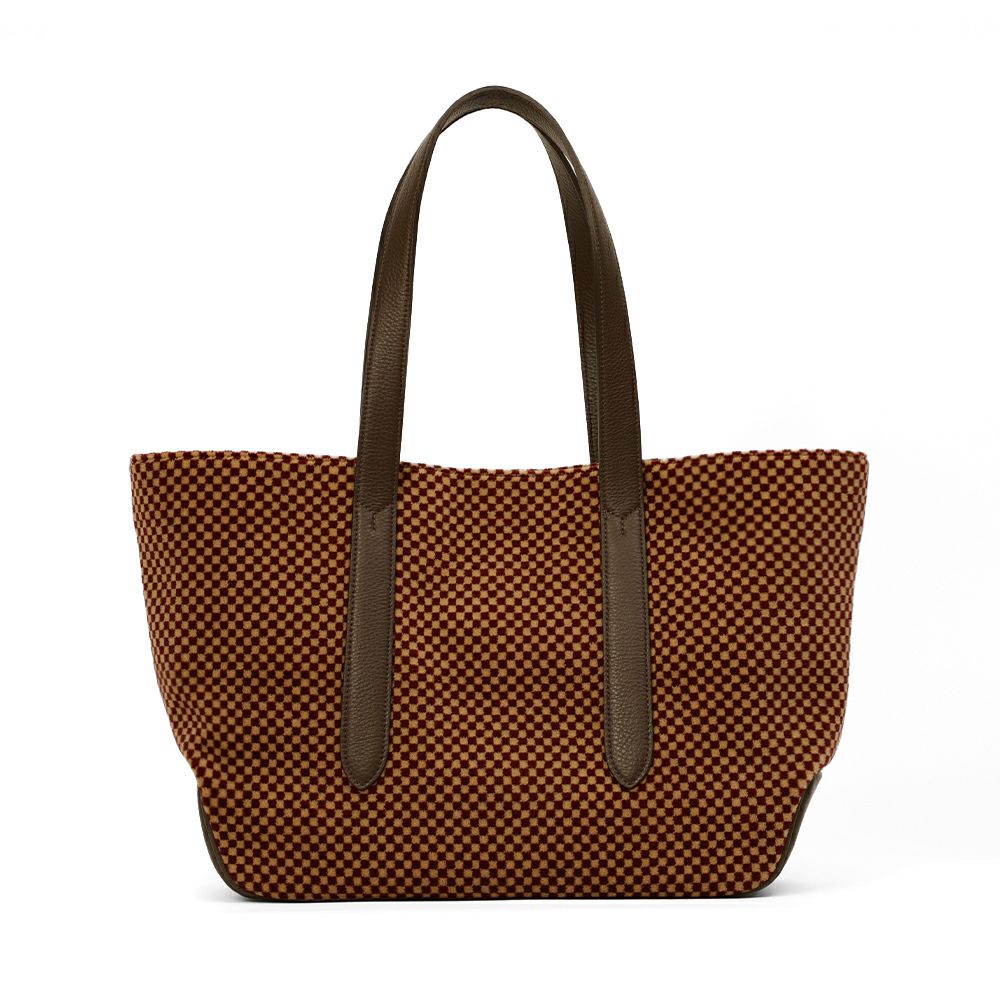 トートバッグの正面（レッドブラウン）