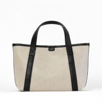 トートバッグの正面（ブラック）