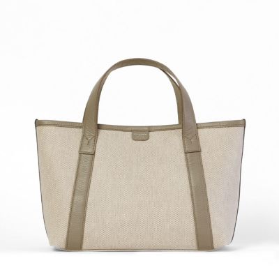 トートバッグの正面（グレージュ）