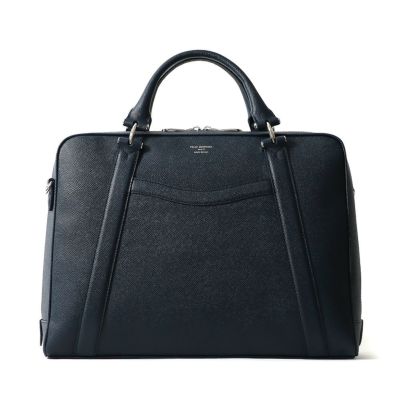 ブリーフバッグの正面（ネイビー）