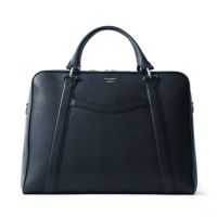 ブリーフバッグの正面（ネイビー）