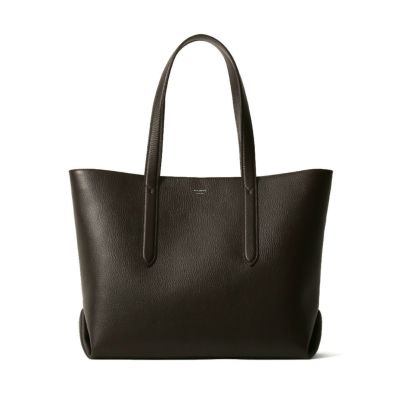 トートバッグの正面（ダークブラウン）