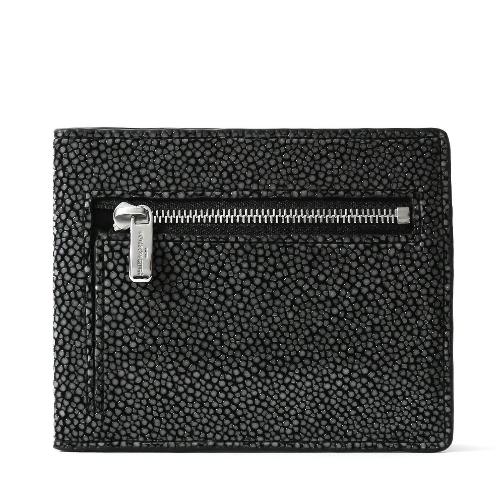 コンパクトウォレットの正面（ブラック）